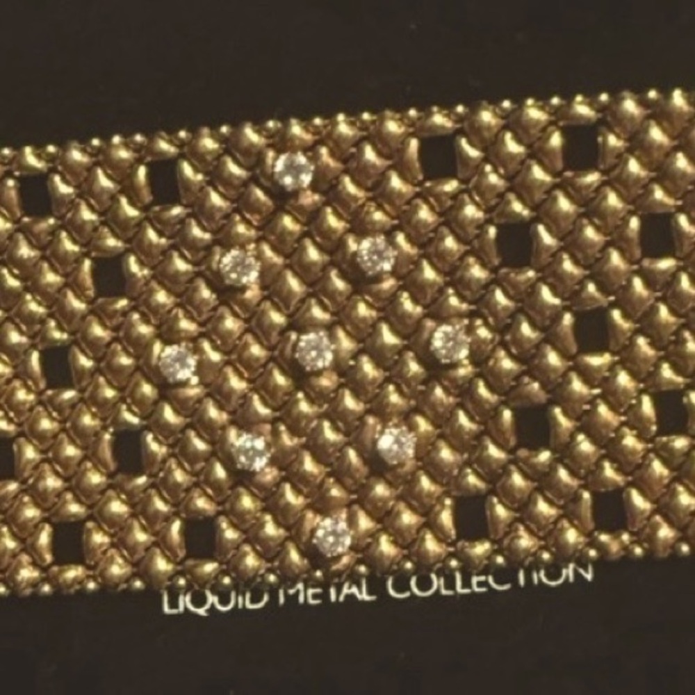 Sergio Gutierrez Snap Gold Cuff